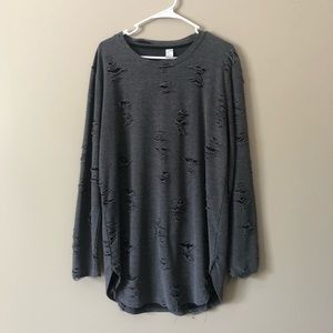 Distressed Long Sleeve Long T-shirt (M)